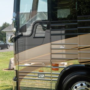 2008 Prevost Parliament XLII Double Slide