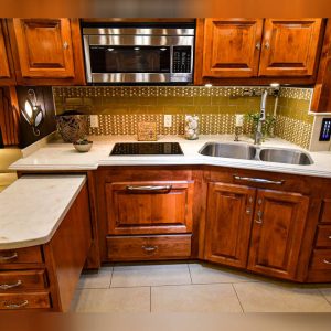 2016 Tiffin Phaeton 40 QBH