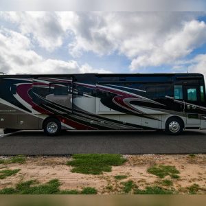 2016 Tiffin Phaeton 40 QBH