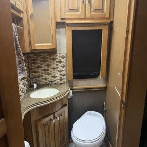 2017 Tiffin Motorhomes PHAETON 40 QBH