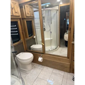 2017 Tiffin Motorhomes PHAETON 40 QBH