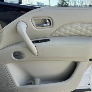 2023 INFINITI QX80 Sensory